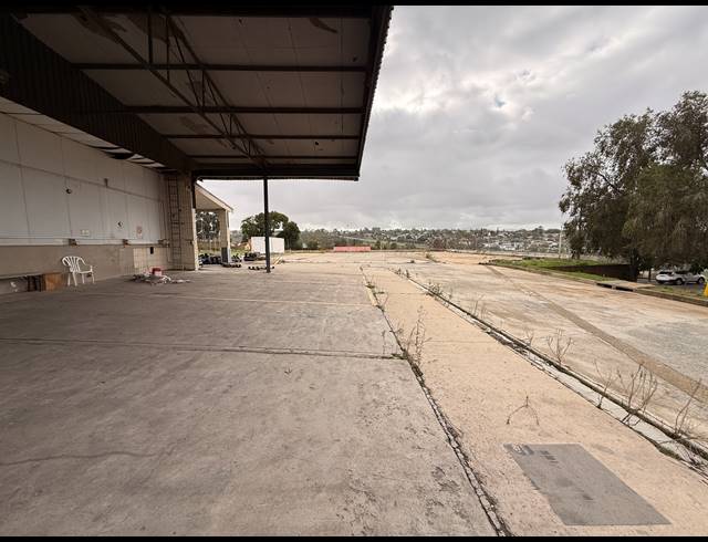 3,927M² WAREHOUSE FOR SALE IN MALMESBURY INDUSTRIA